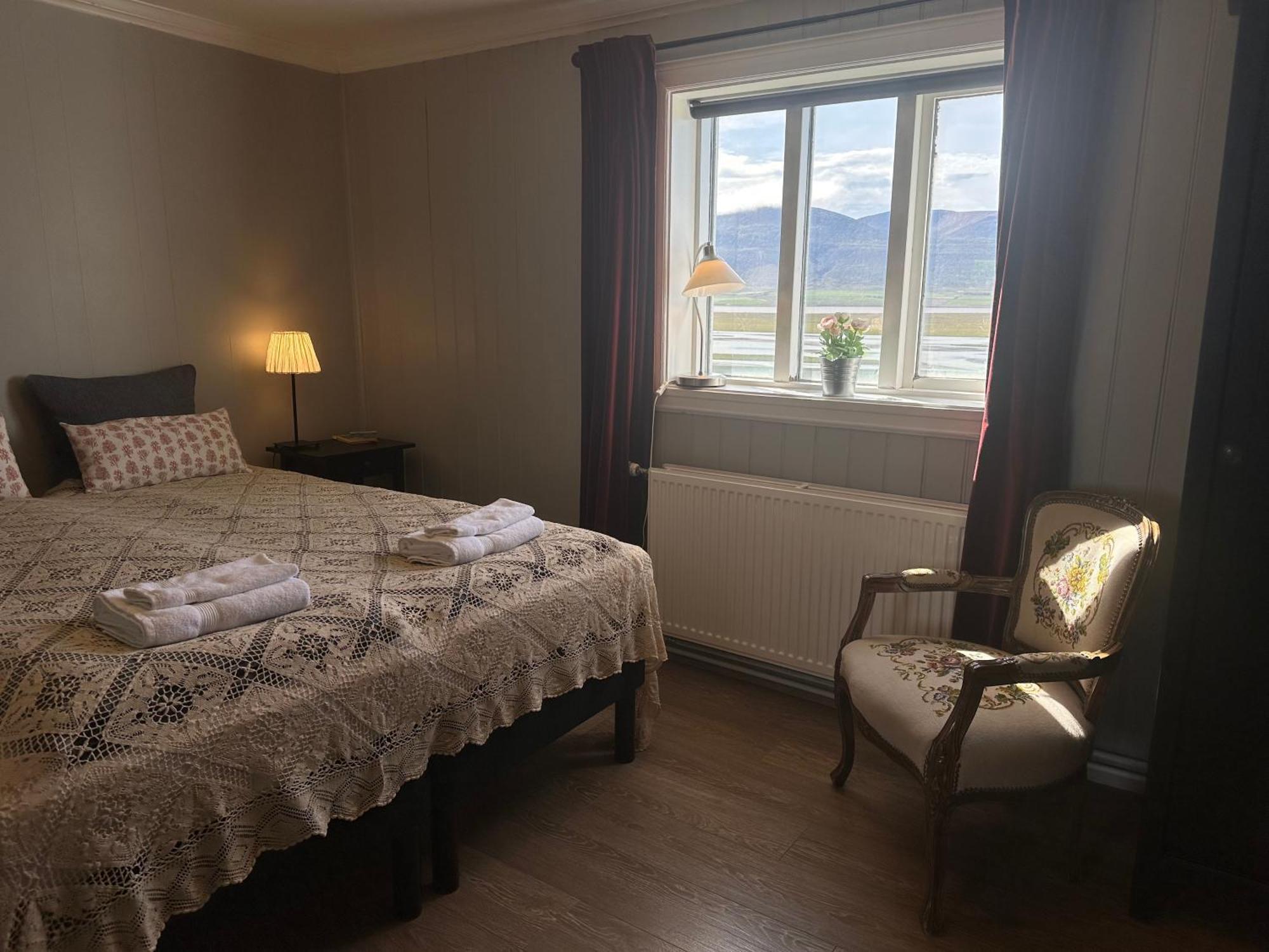Helluland Guesthouse Saudarkrokur Zewnętrze zdjęcie